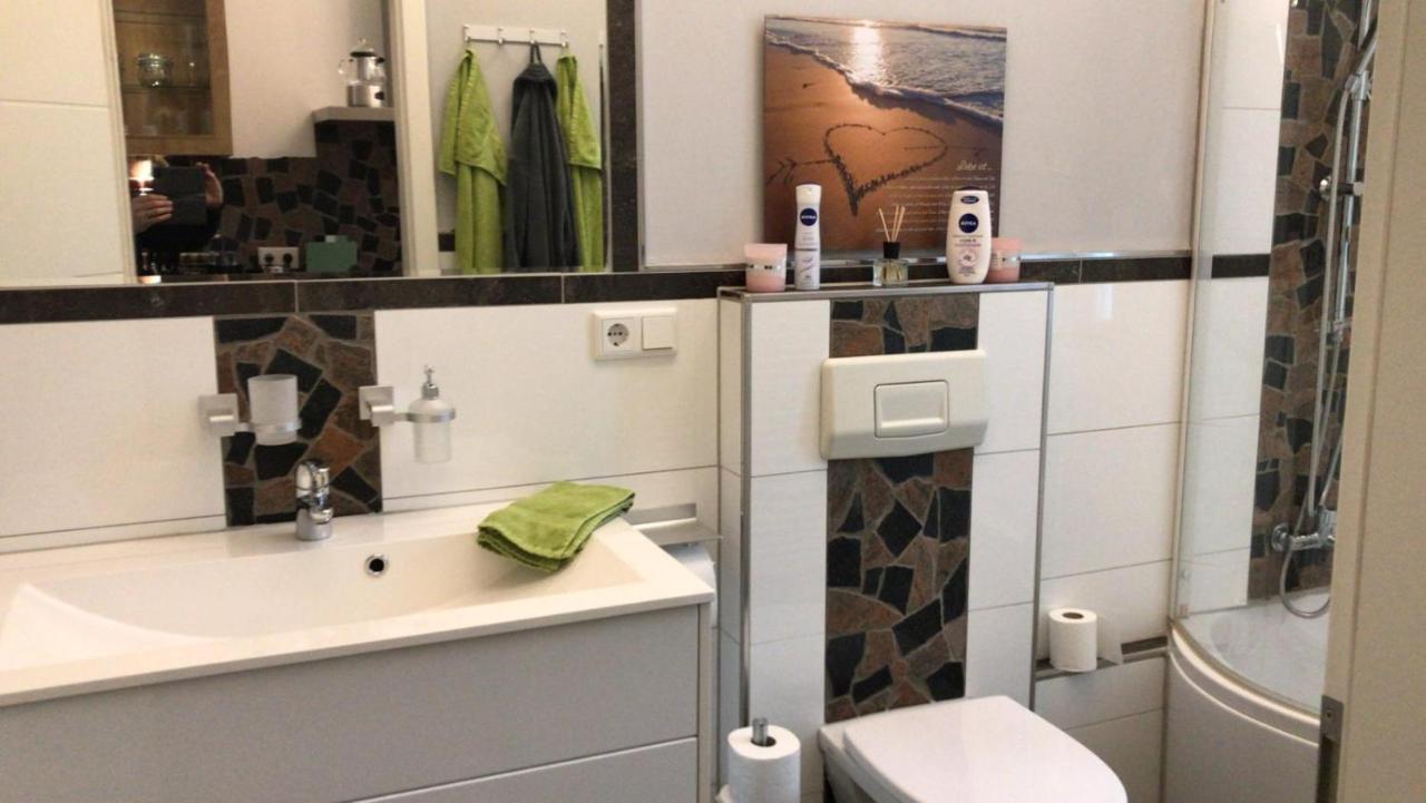 Stadthaus Artur - Apartment Madrid Remscheid Dış mekan fotoğraf